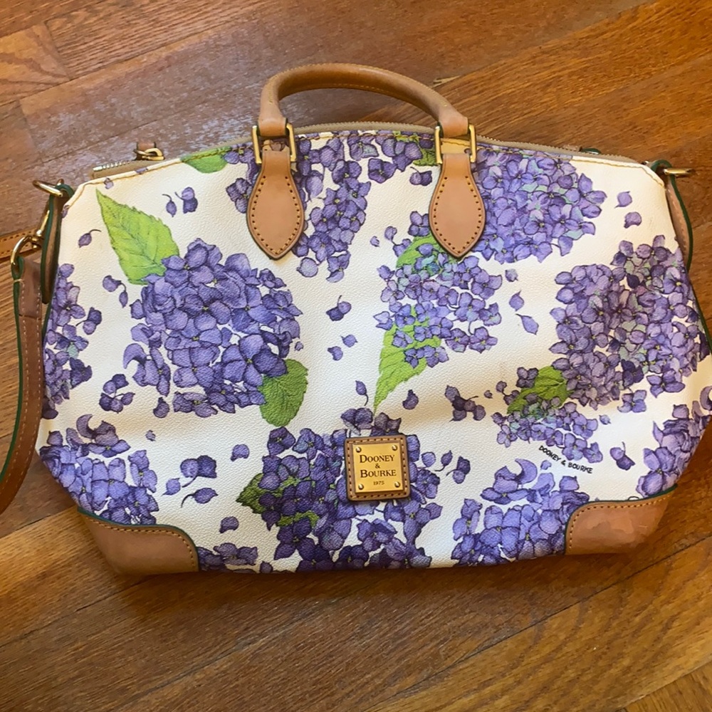 Hydrangea Dooney & Bourke Handbag